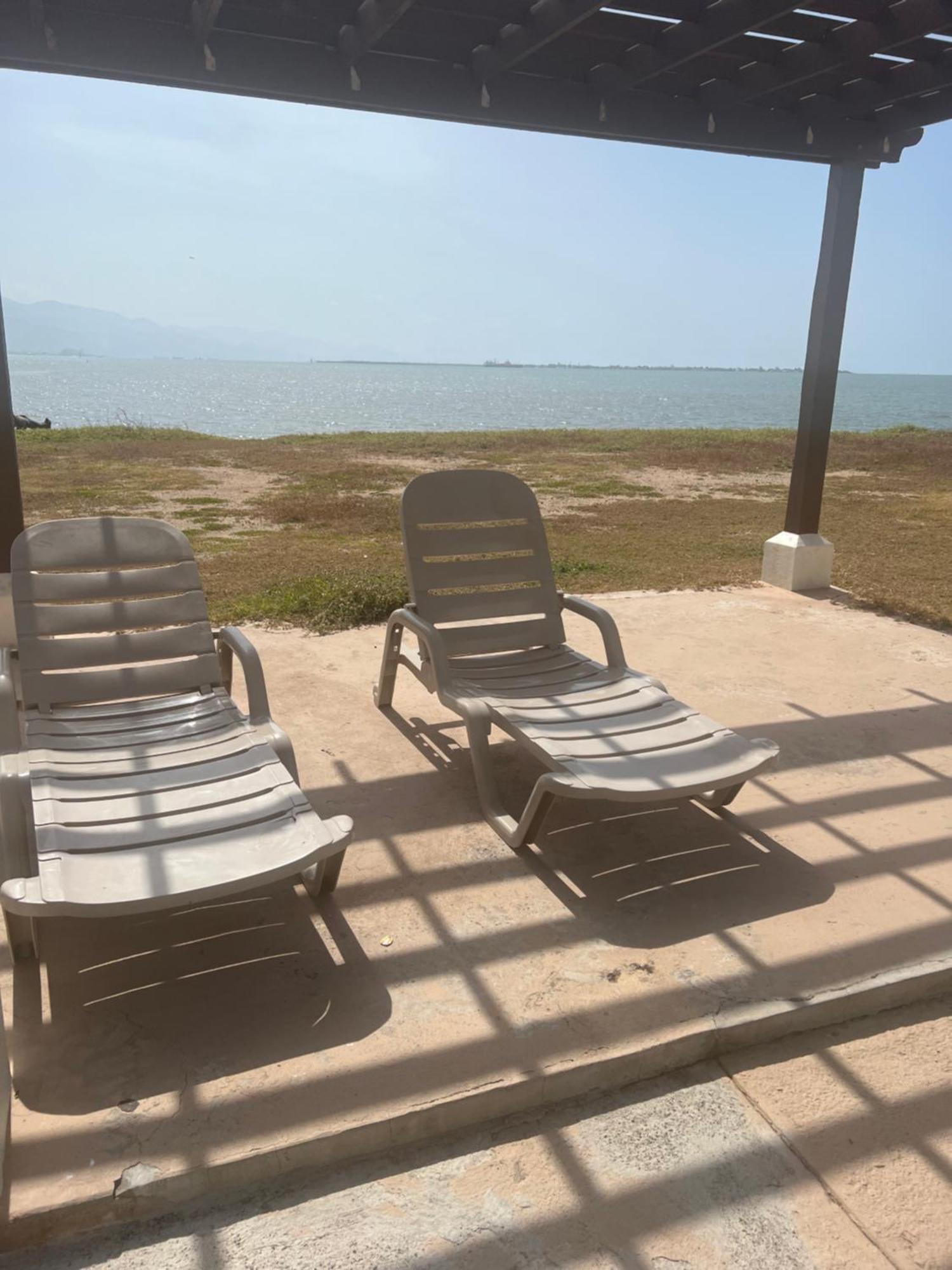 Bayfront Villa & Apartment Portmore Bagian luar foto