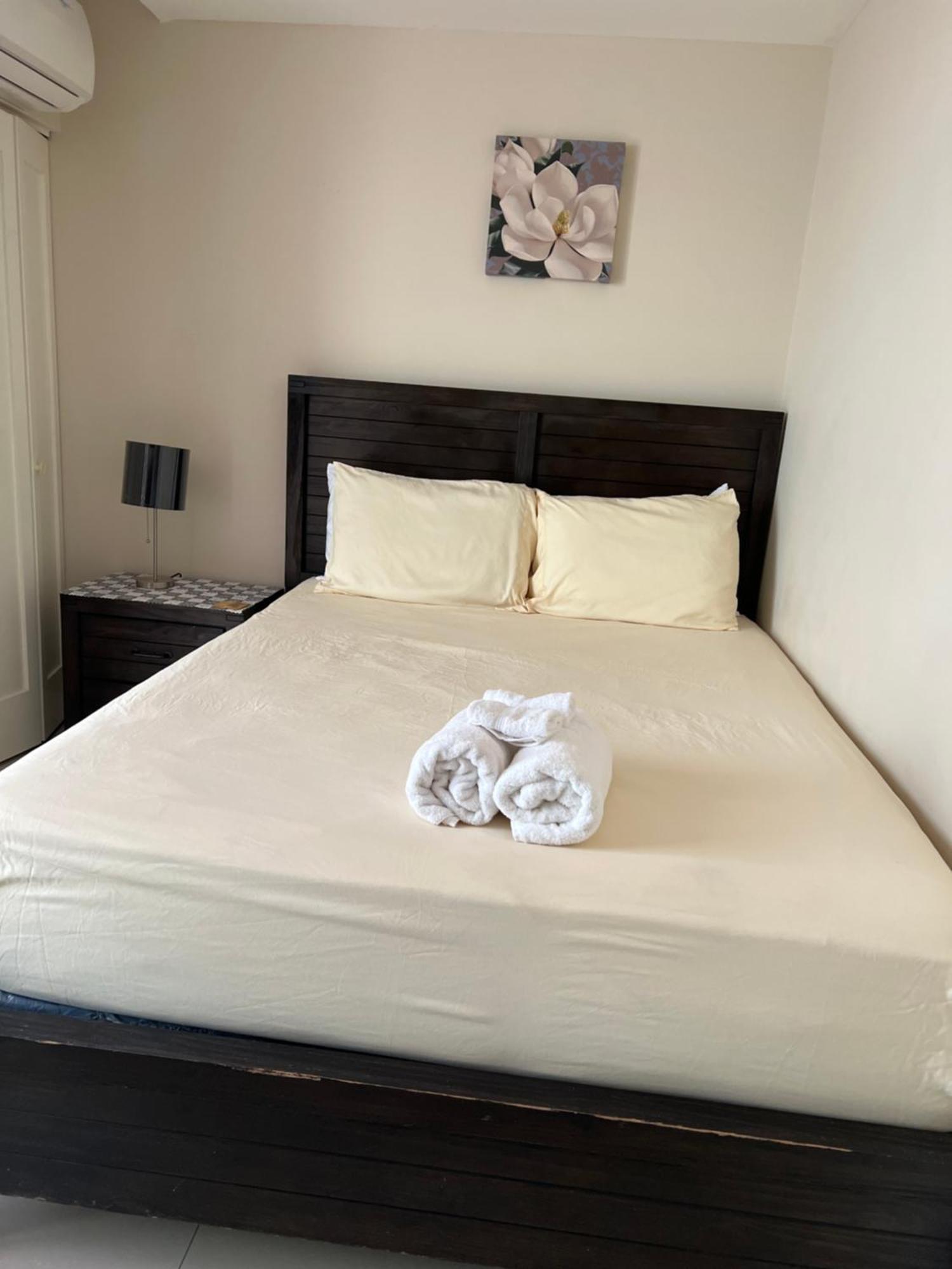 Bayfront Villa & Apartment Portmore Bagian luar foto
